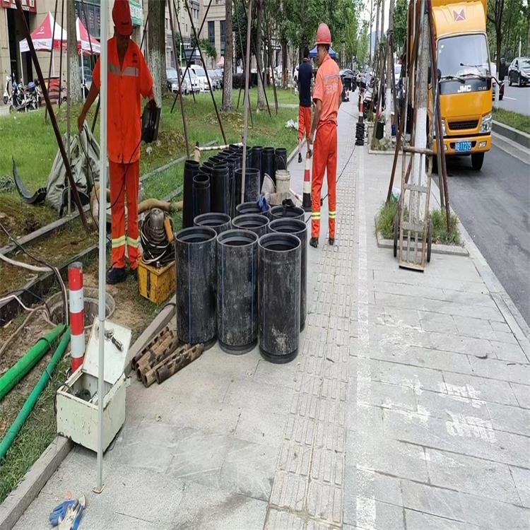 屯城镇管道短管置换修复